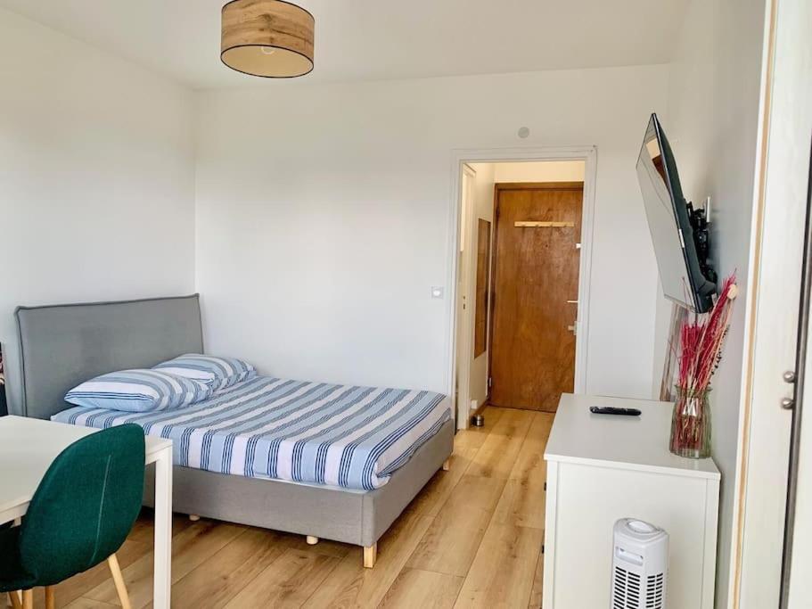 Cosy Studio Balcon Paris Montparnasse Exterior photo